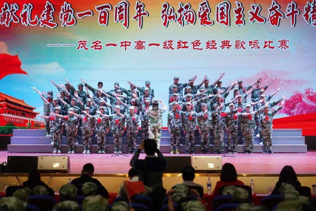 沸腾!大逆转!A股神秘资金进场托底,沪深300ETF涌入巨量资金!金融股重新发力,带领指数直线拉升!