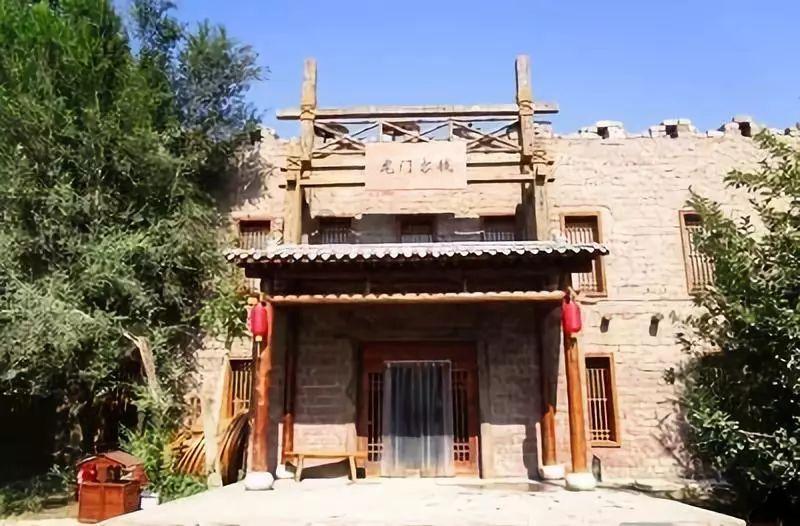 专业解答,尽在“美式穿搭”GAP正在骨折甩卖,为何GAP在中国市场的位置一直很尴尬?!